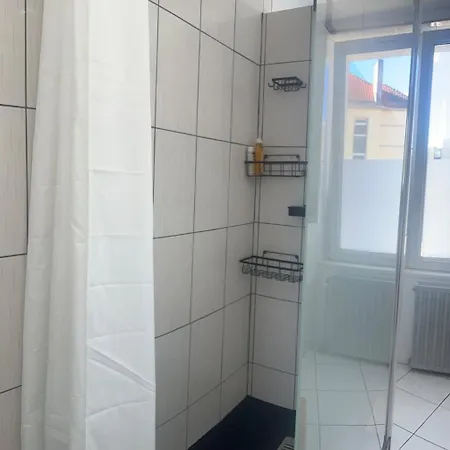 Le Trente-sept Apartment Les Salles